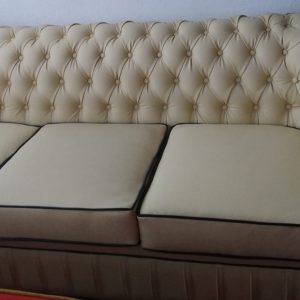 Modelo cheste capitoné